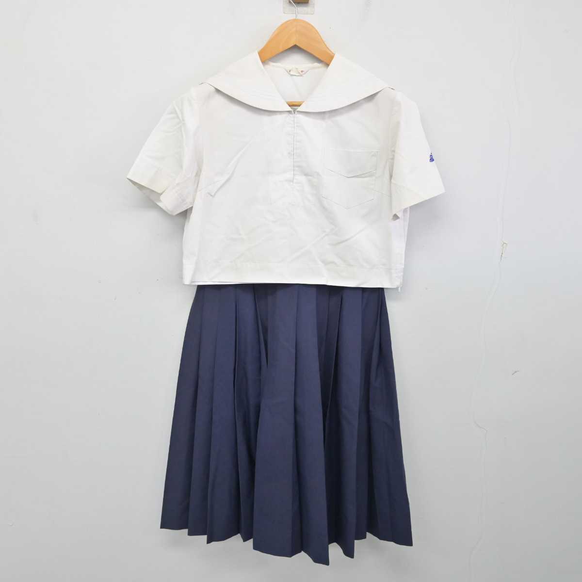 【中古】福岡県 香椎高等学校 女子制服 2点 (セーラー服・スカート) sf081128