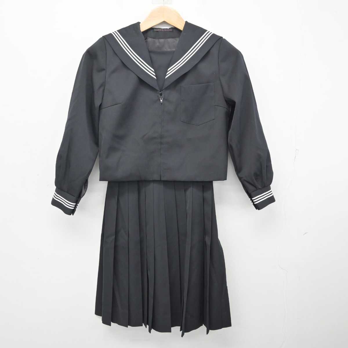 【中古】静岡県 函南中学校 女子制服 2点 (セーラー服・スカート) sf081368