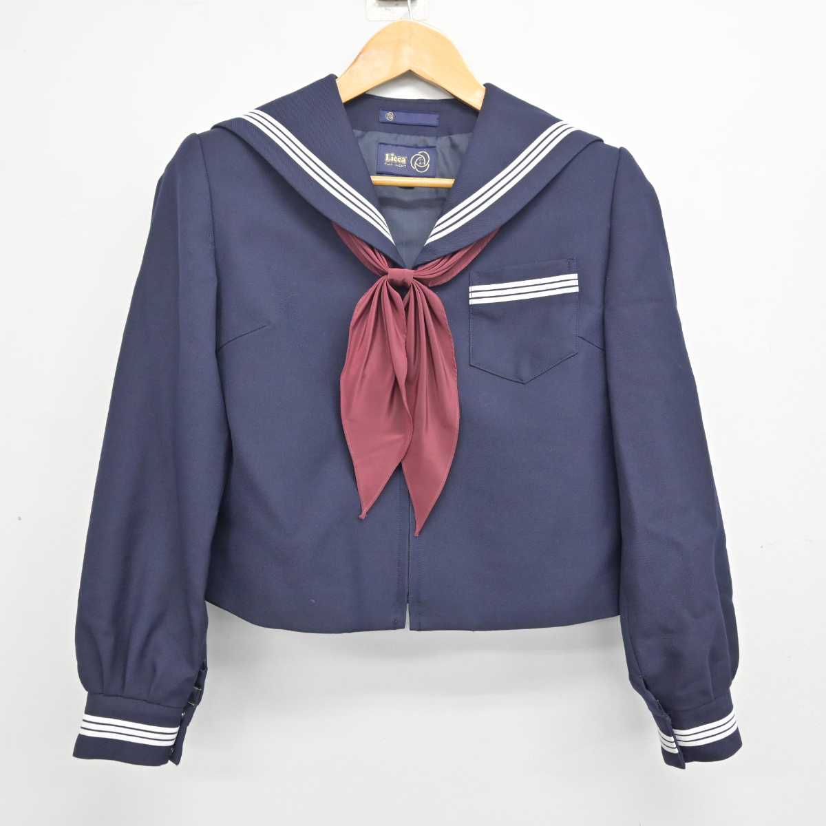 【中古】青森県 弘前市立第三中学校 女子制服 3点 (セーラー服・スカート) sf081385