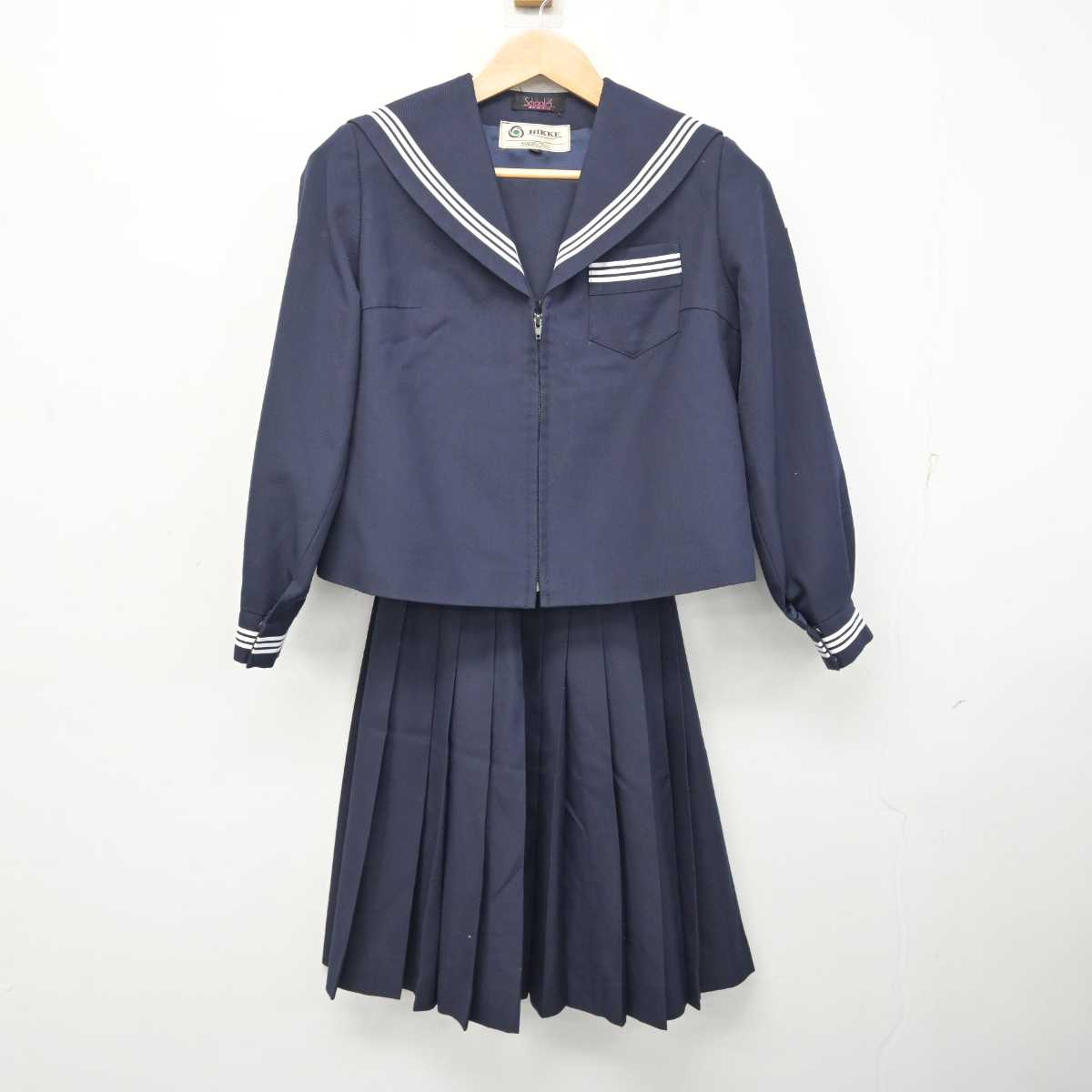 【中古】富山県 堀川中学校 女子制服 2点 (セーラー服・スカート) sf081459