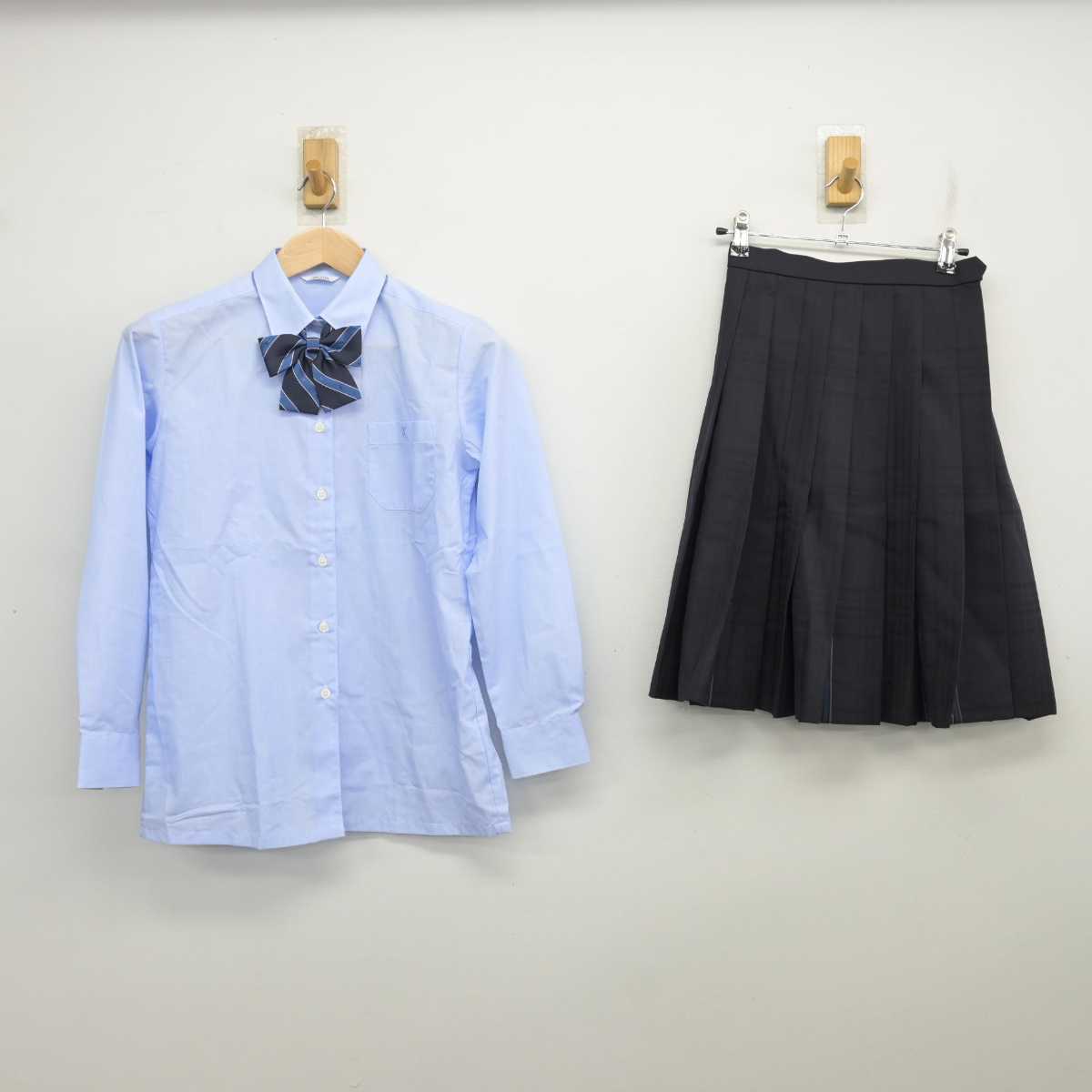 【中古】埼玉県 川口市立高等学校 女子制服 4点 (ブレザー・シャツ・スカート) sf081506