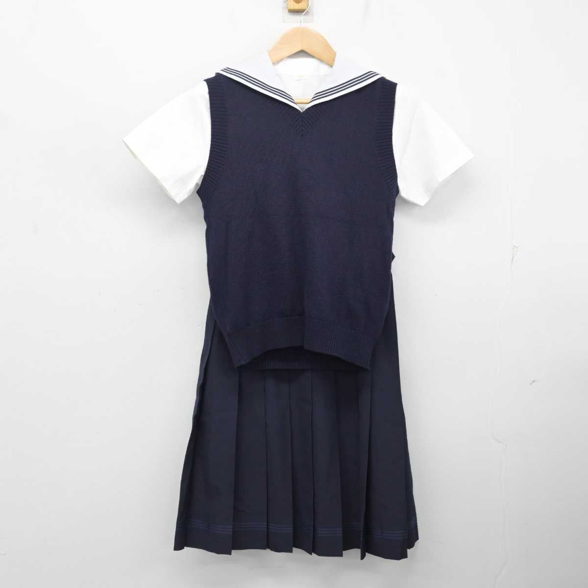 【中古】長崎県 活水中学校・高等学校 女子制服 3点 (ニットベスト・ブラウス・スカート) sf081515