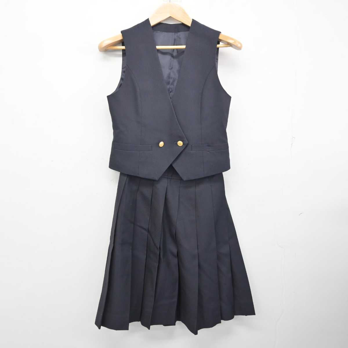 【中古】長崎県 佐世保東翔高等学校 女子制服 4点 (ブレザー・ベスト・スカート) sf081592