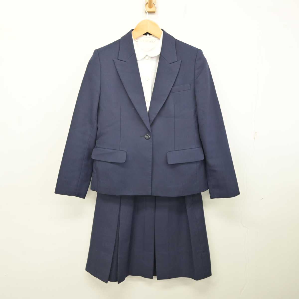 【中古】福岡県 福岡中央高等学校 女子制服 3点 (ブレザー・シャツ・スカート) sf081665