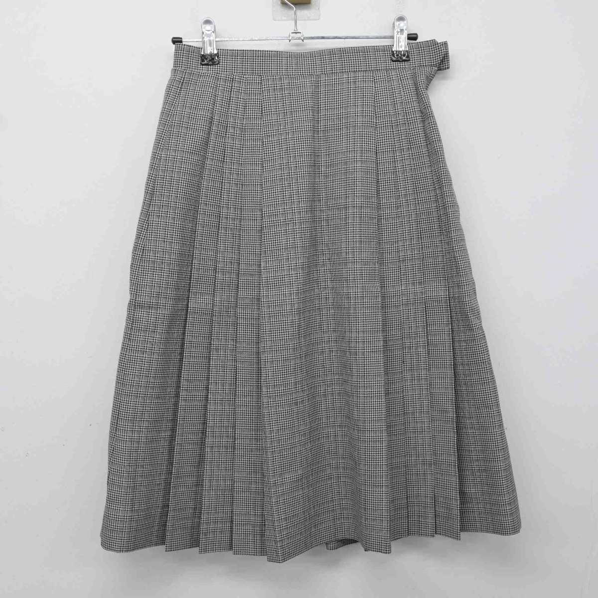 【中古】埼玉県 小谷場中学校 女子制服 2点 (ブレザー・スカート) sf081701