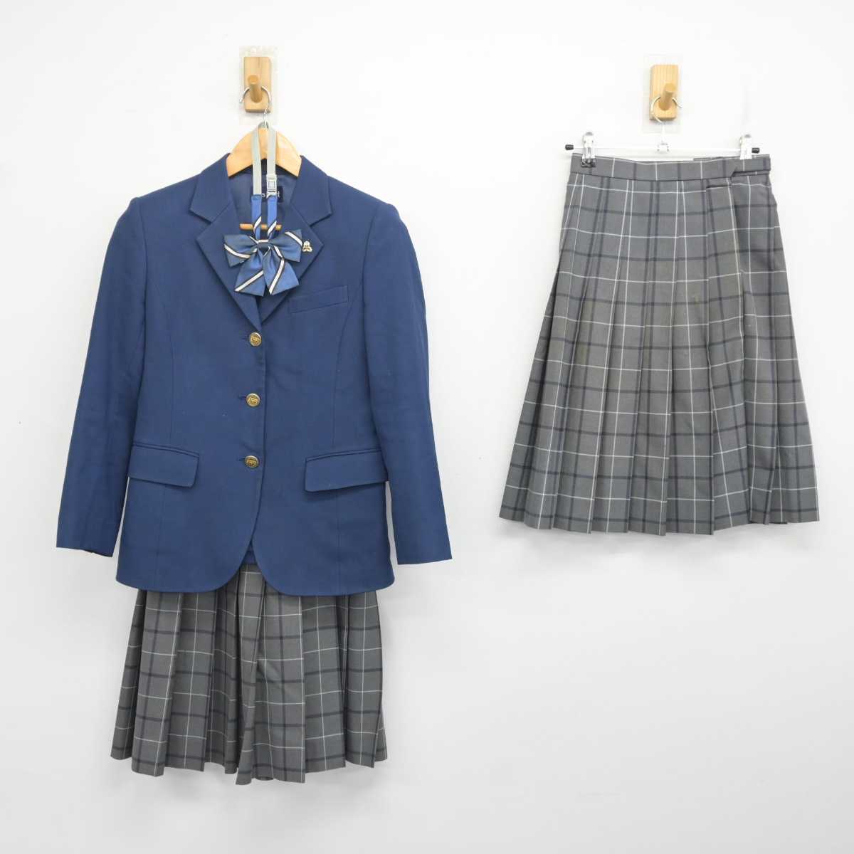 【中古】千葉県 稲毛高等学校・附属中学校 女子制服 5点 (ブレザー・スカート・スカート) sf081710