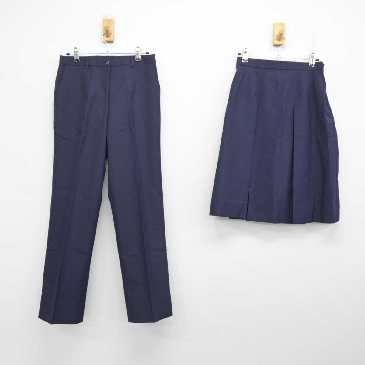 【中古】神奈川県 岡津中学校 女子制服 2点 (スカート・ズボン) sf081793