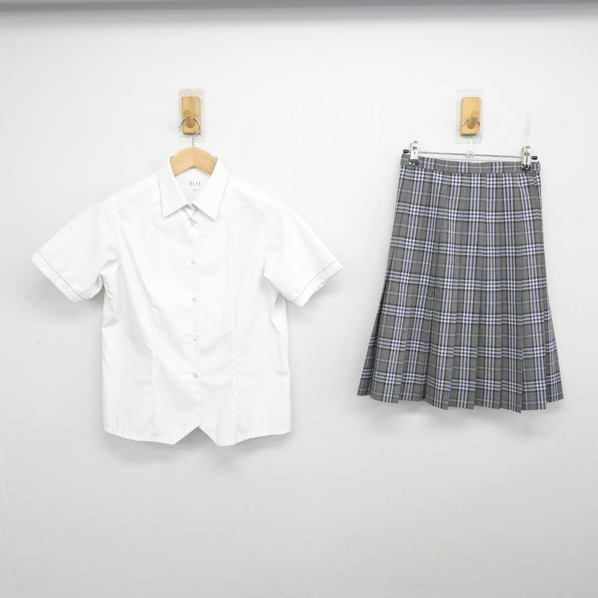 【中古】愛知県 至学館高等学校 女子制服 2点 (シャツ・スカート) sf081972