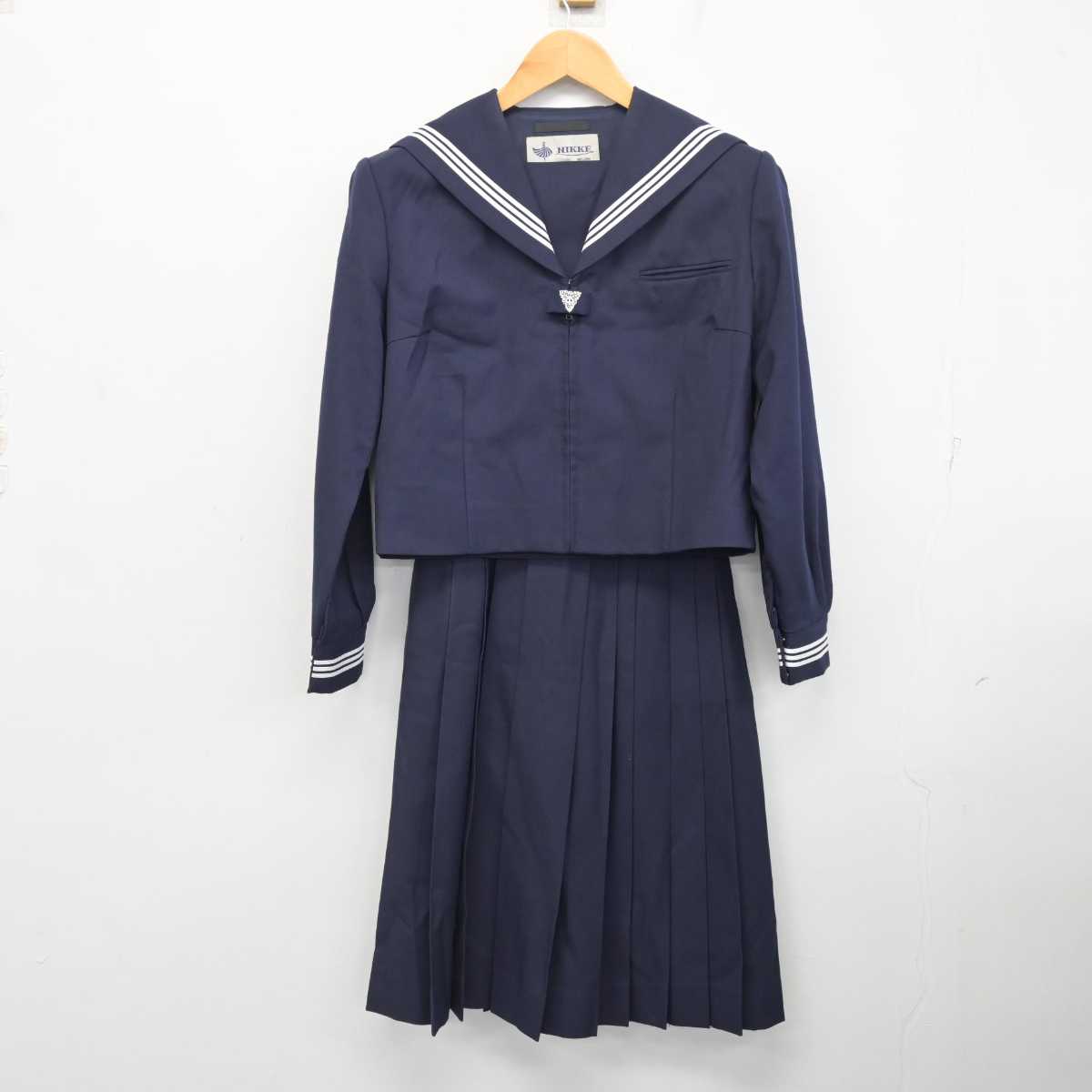 【中古】埼玉県 芝中学校 女子制服 3点 (ニット・セーラー服・スカート) sf082065