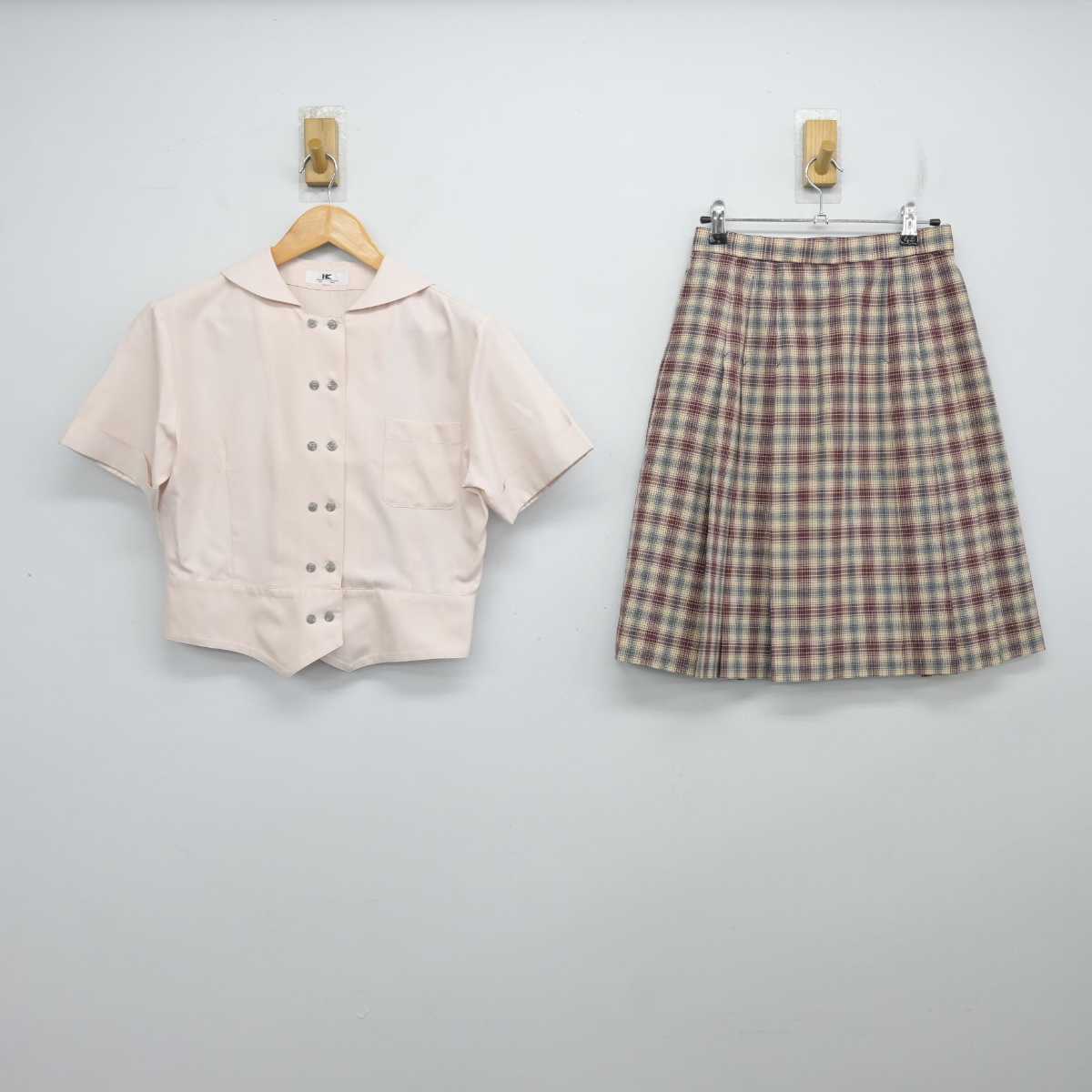 【中古】福島県 郡山高等学校 女子制服 3点 (シャツ・スカート) sf082080