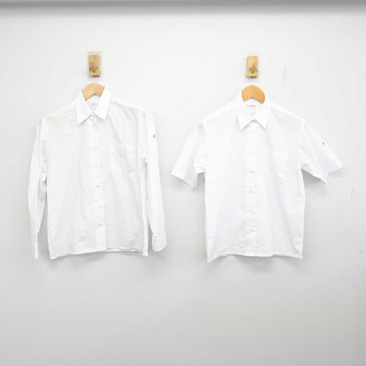 【中古】千葉県 幕張総合高等学校 女子制服 2点 (シャツ) sf082568