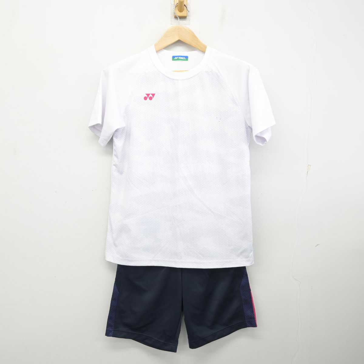 【中古】千葉県 幕張総合高等学校 女子制服 2点 (体操服 上・体操服 下) sf082571