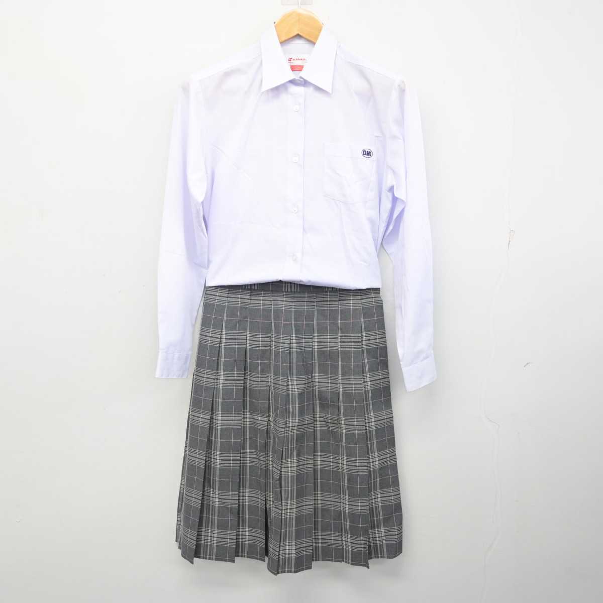 【中古】群馬県 大間々高等学校 女子制服 2点 (シャツ・スカート) sf082616