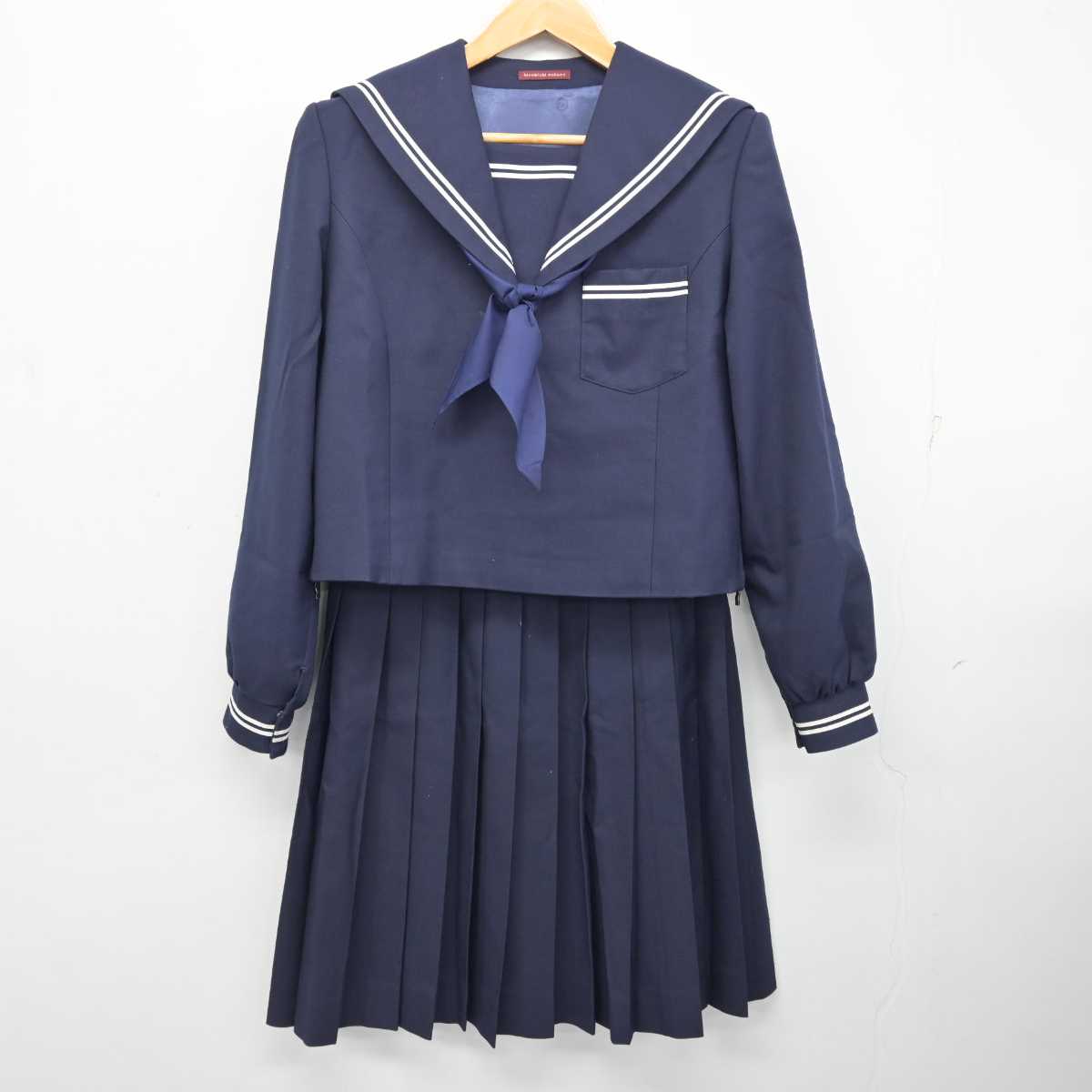 【中古】愛知県 羽田中学校/旧制服 女子制服 3点 (セーラー服・スカート) sf082648