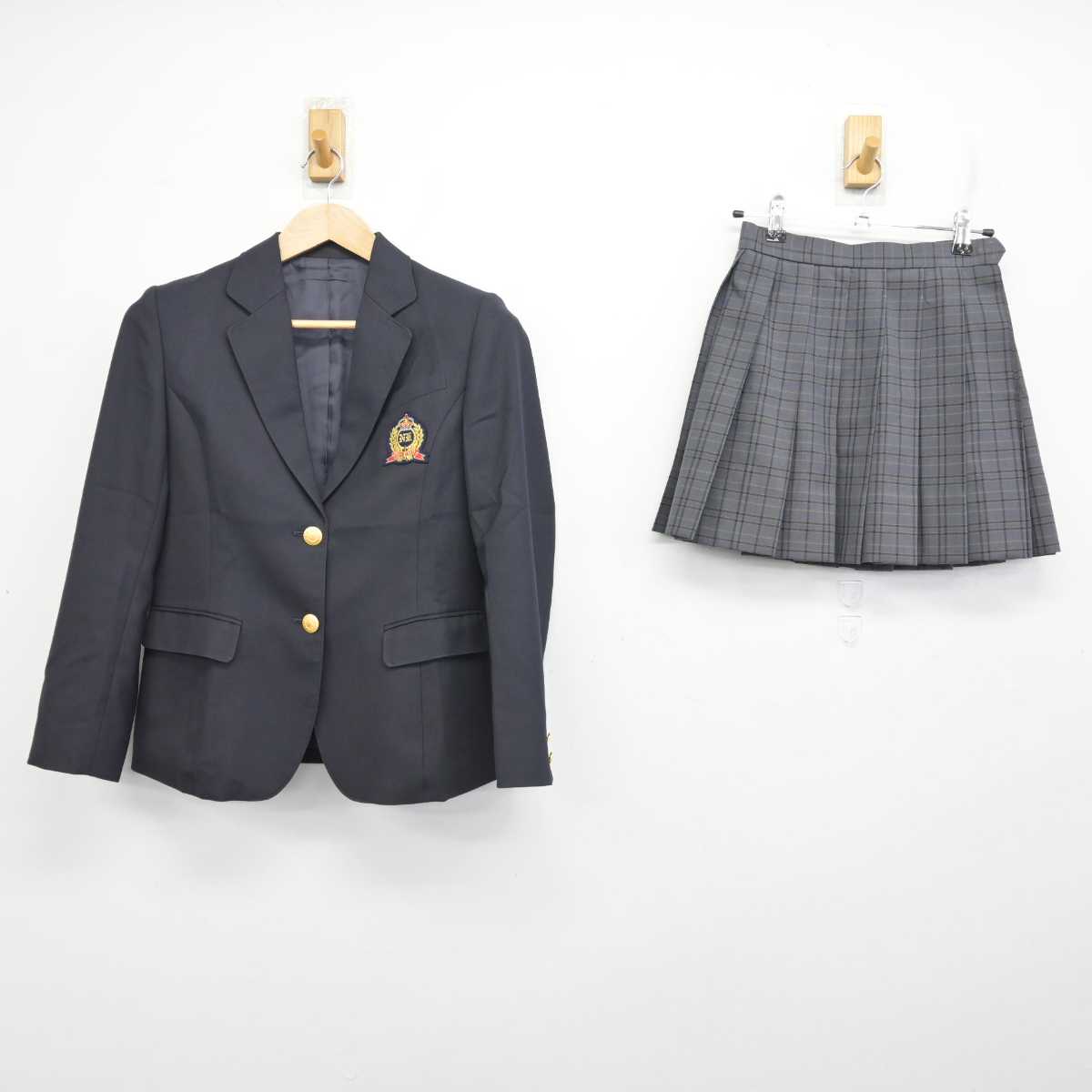 【中古】新潟県 新潟向陽高等学校 女子制服 2点 (ブレザー・スカート) sf082656