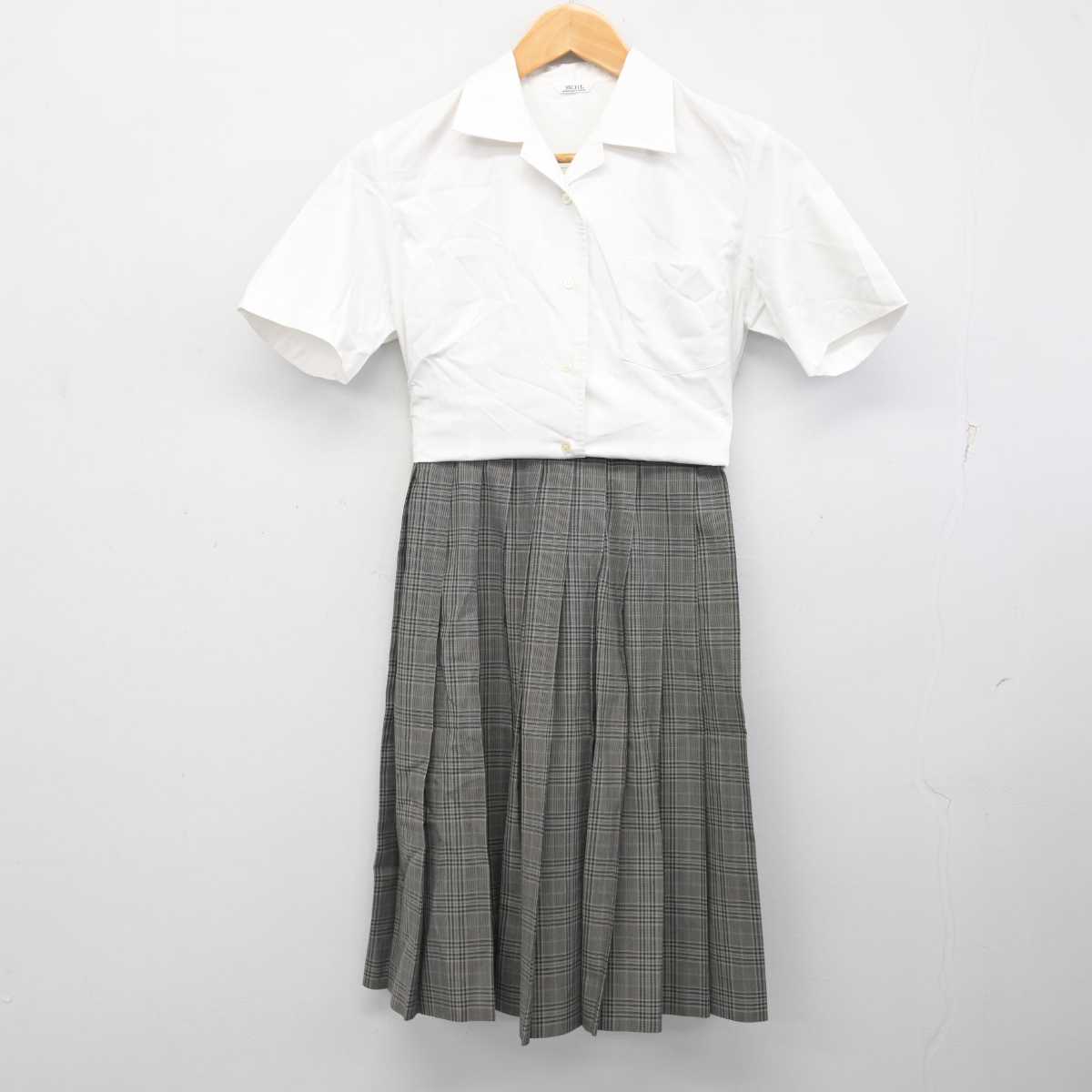 【中古】秋田県 協和中学校 女子制服 2点 (シャツ・スカート) sf082679