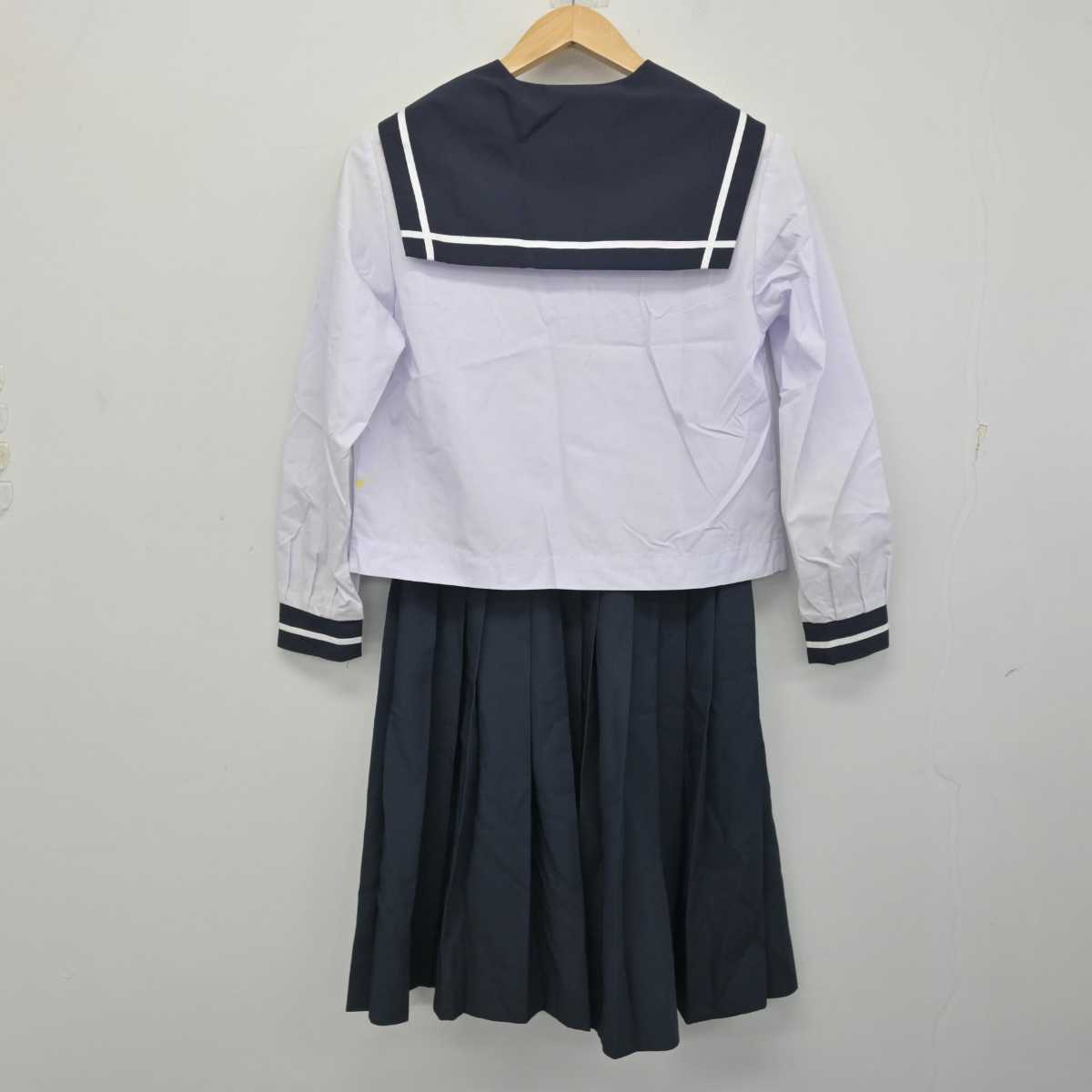 【中古】宮崎県 中郷中学校 女子制服 3点 (セーラー服・スカート) sf082691