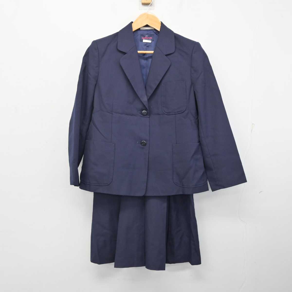 【中古】神奈川県 久里浜中学校 女子制服 3点 (ブレザー・ベスト・スカート) sf082696