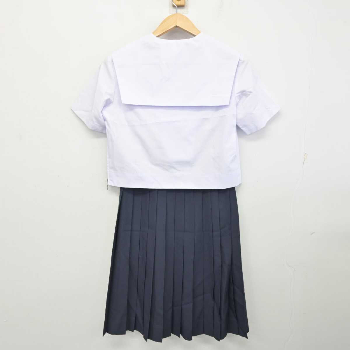 【中古】 学校名不明 女子制服 5点 (セーラー服・スカート) sf082739