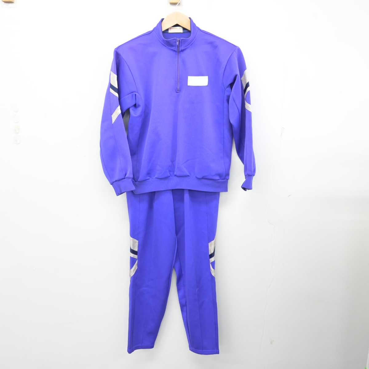 【中古】福岡県 内浜中学校/旧モデル 女子制服 2点 (ジャージ 上・ジャージ 下) sf082743