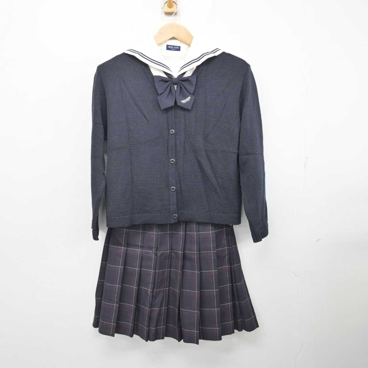 【中古】愛知県  桜花学園高等学校 女子制服 4点 (ニット・ブラウス・スカート) sf082751