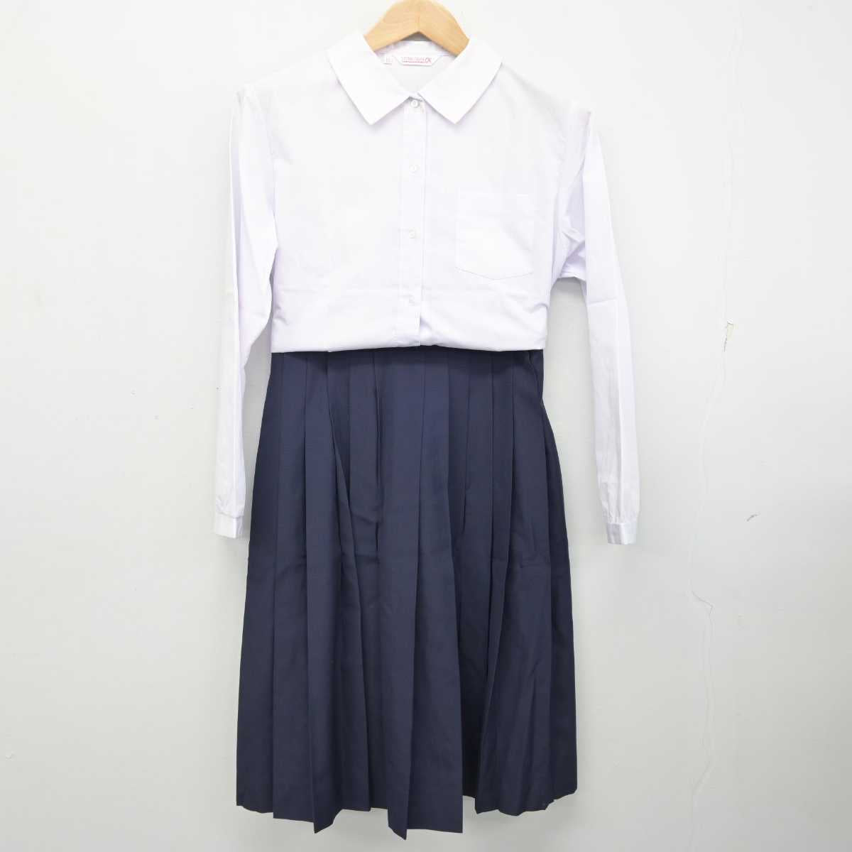 【中古】千葉県 茂原市立冨士見中学校 女子制服 3点 (シャツ・スカート) sf082822