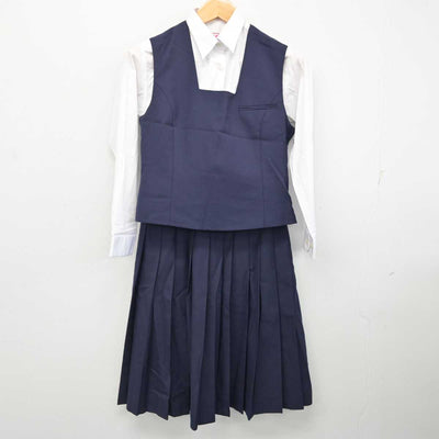 【中古】北海道 札幌市立中央中学校 女子制服 4点 (ブレザー・ベスト・シャツ・スカート) sf082823