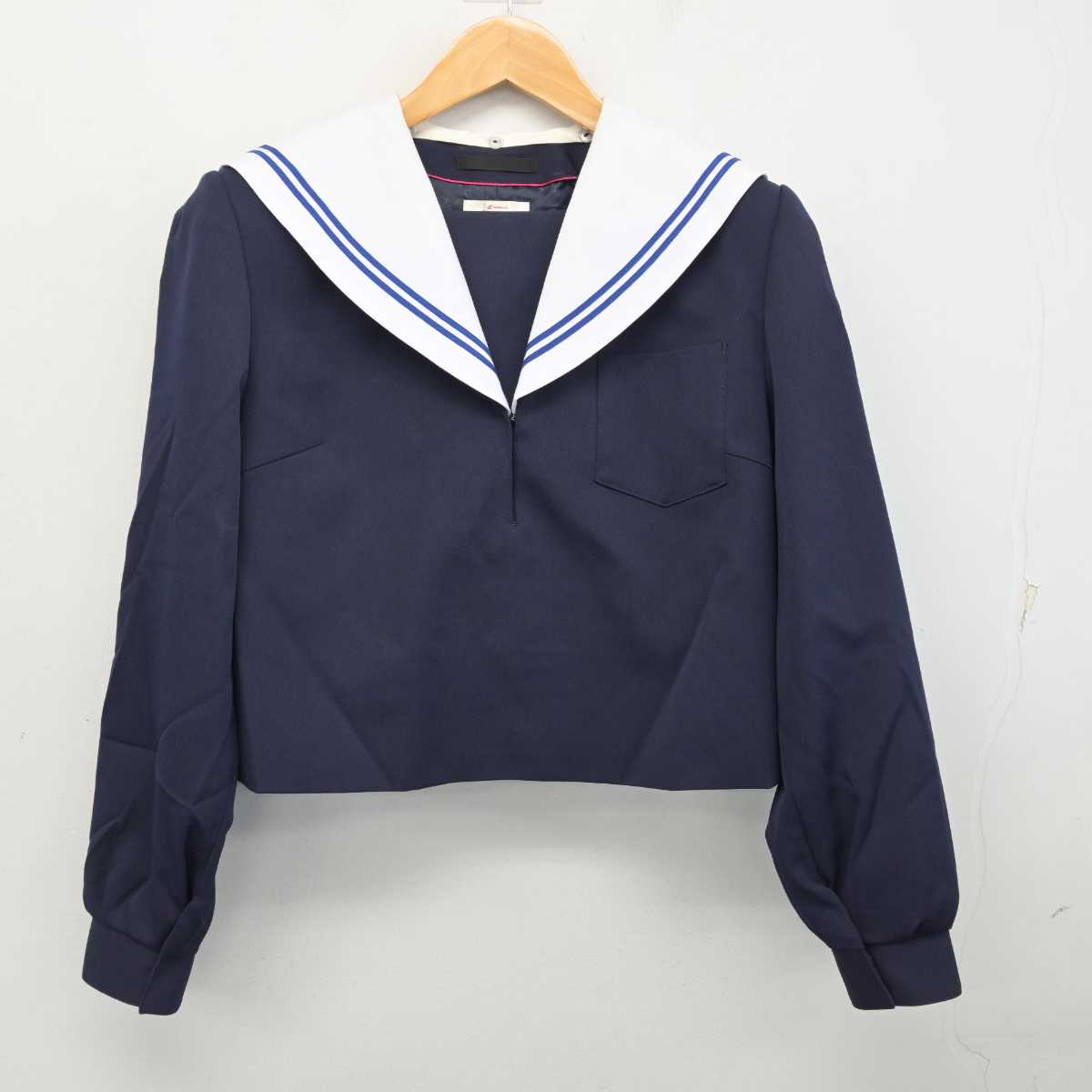 【中古】愛知県 逢妻中学校 女子制服 2点 (セーラー服・スカート) sf082869