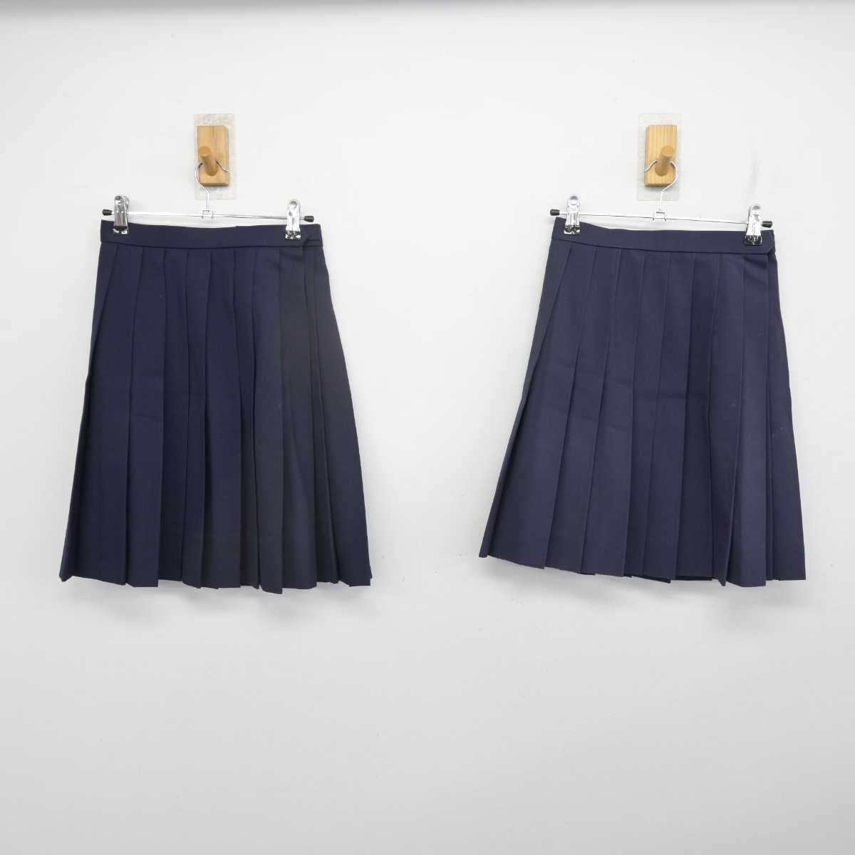 【中古】大阪府 池田高等学校 女子制服 3点 (ブレザー・スカート・スカート) sf082932