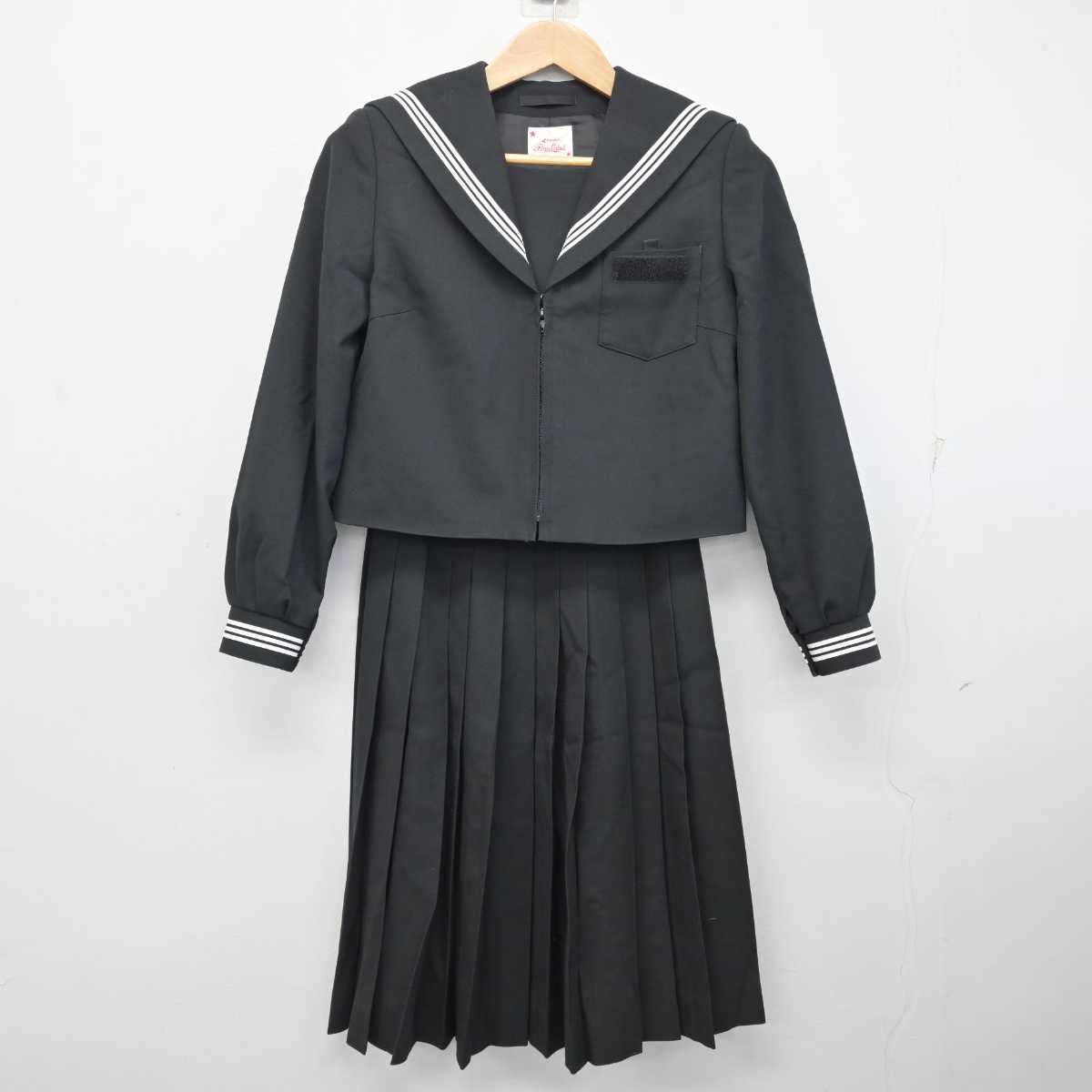 【中古】静岡県 修善寺中学校 女子制服 3点 (セーラー服・スカート) sf082949