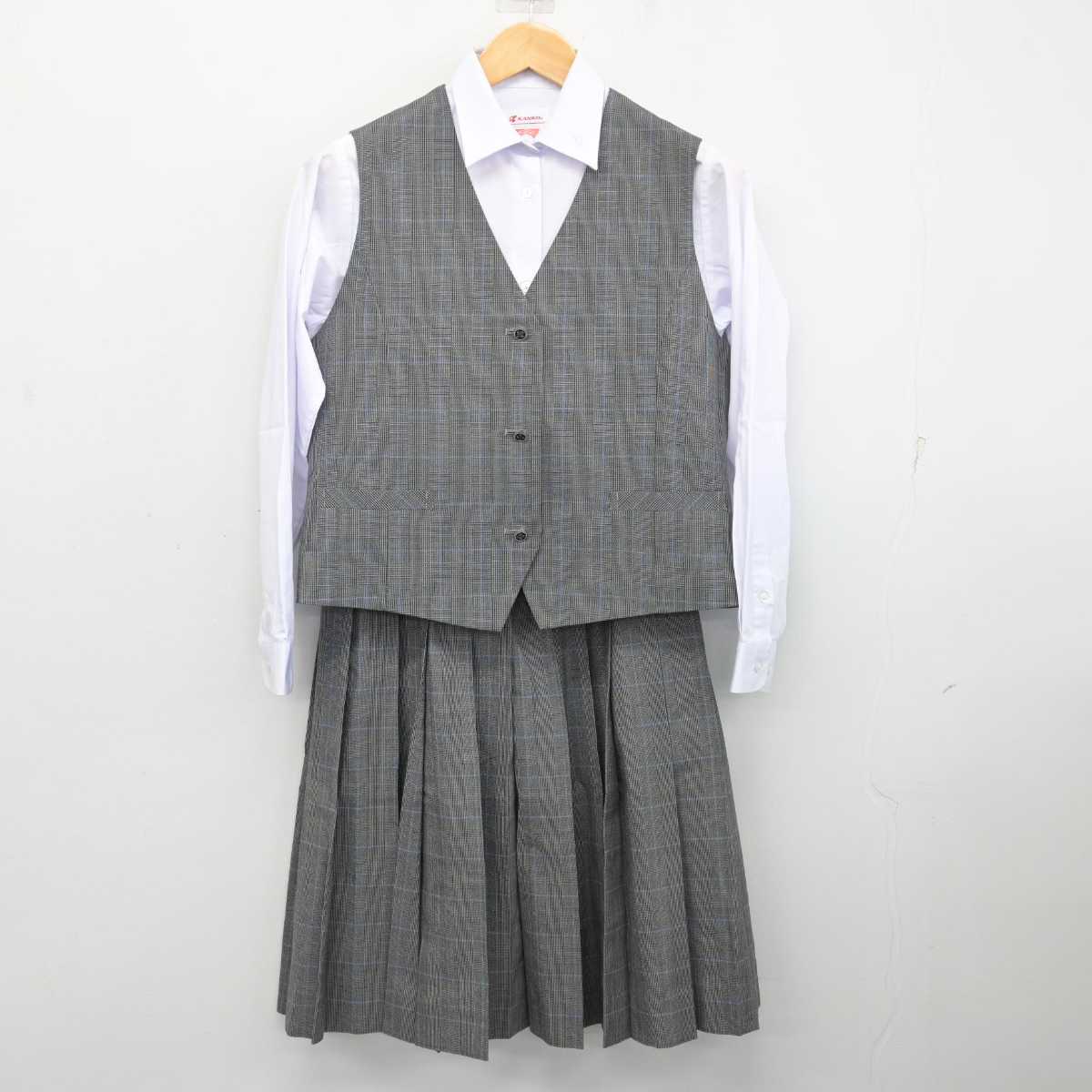 【中古】千葉県 五井中学校 女子制服 4点 (ブレザー・ベスト・シャツ・スカート) sf082975