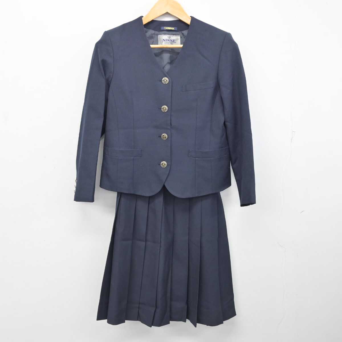 【中古】静岡県 磐田北高等学校 女子制服 3点 (ブレザー・ニットベスト・スカート) sf082989