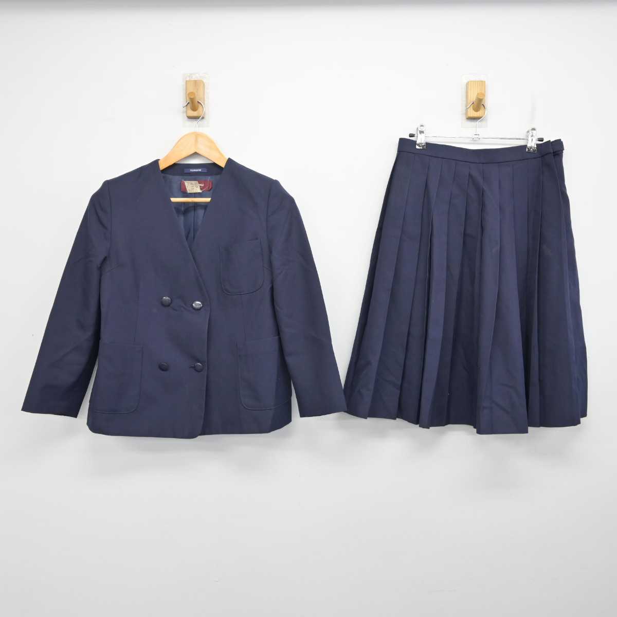 【中古】埼玉県 さいたま市立岸中学校 女子制服 2点 (ブレザー・スカート) sf083171