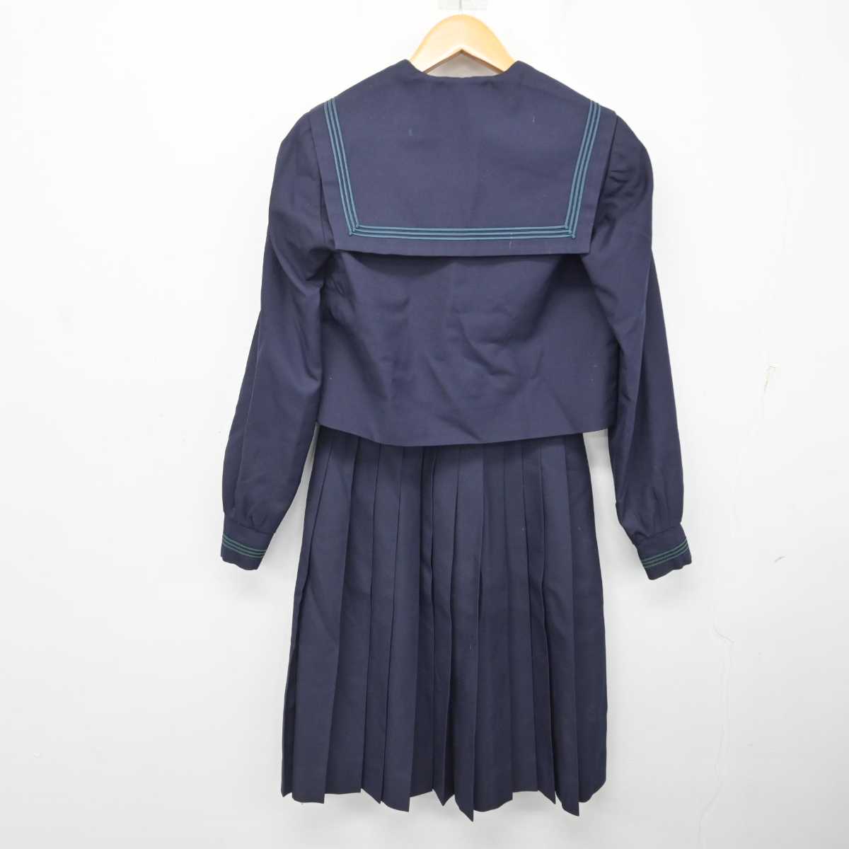 【中古】大阪府 住吉中学校 女子制服 2点 (セーラー服・スカート) sf083246