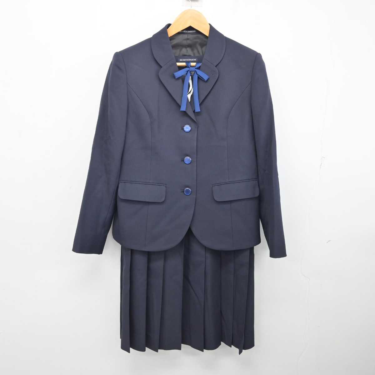 【中古】新潟県 新潟中央高等学校 女子制服 2点 (ブレザー・ジャンパースカート) sf083264