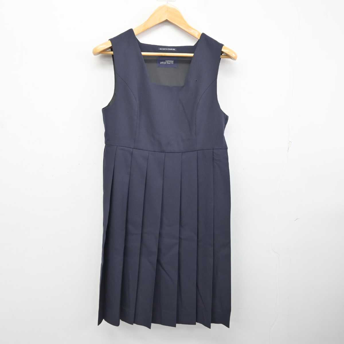 【中古】新潟県 新潟中央高等学校 女子制服 2点 (ブレザー・ジャンパースカート) sf083264
