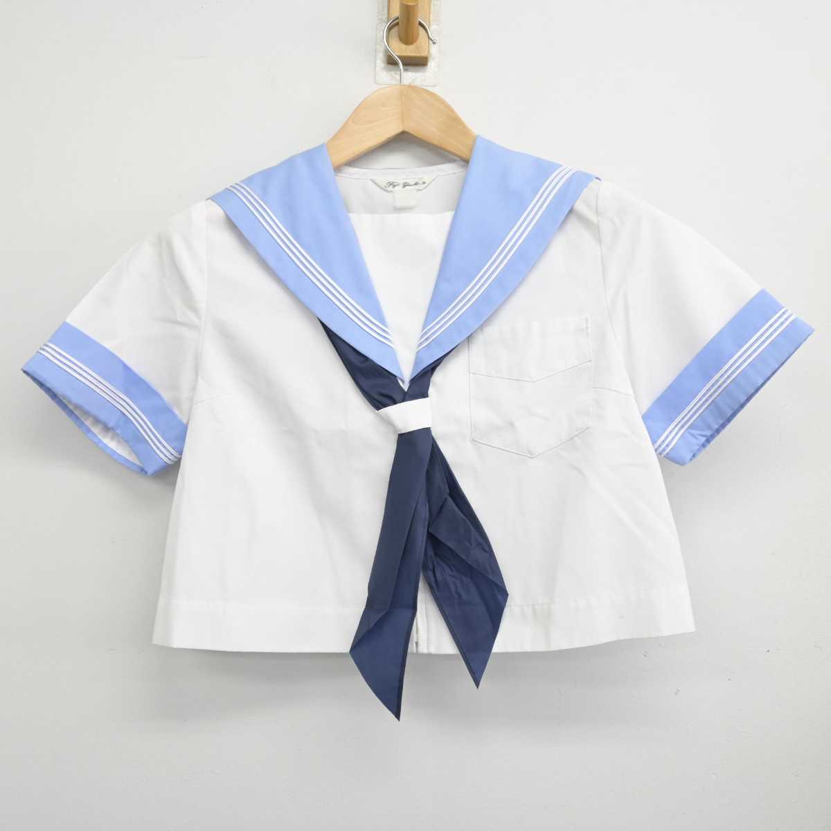 【中古】北海道 湯川中学校 女子制服 3点 (セーラー服・スカート) sf083359