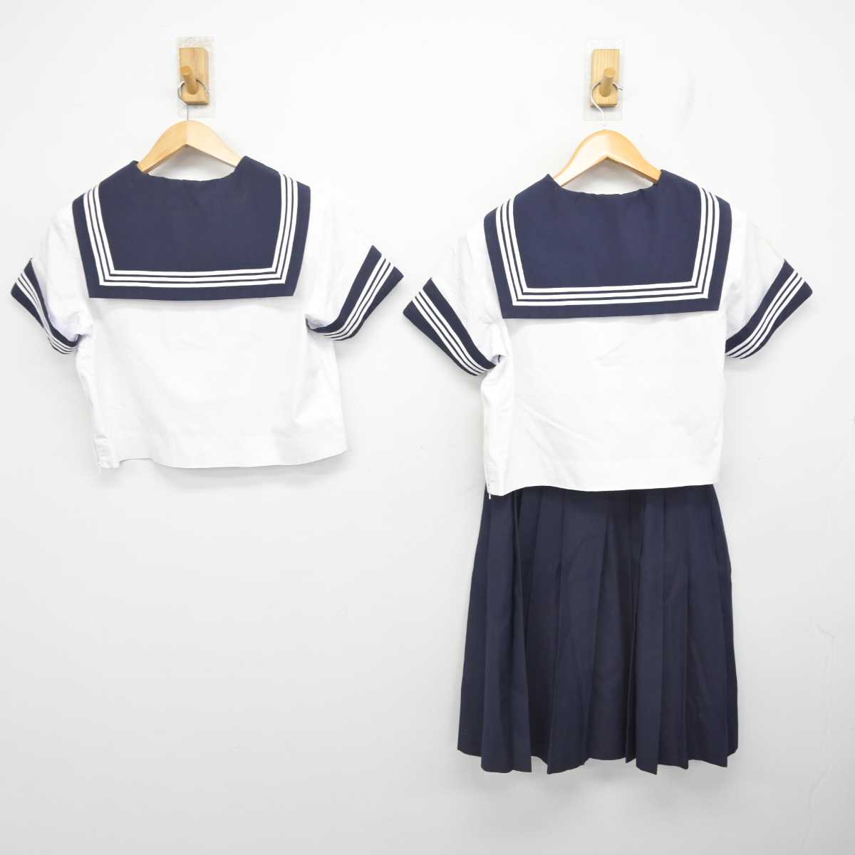 【中古】神奈川県 神奈川学園中学校 女子制服 3点 (セーラー服・スカート) sf083544