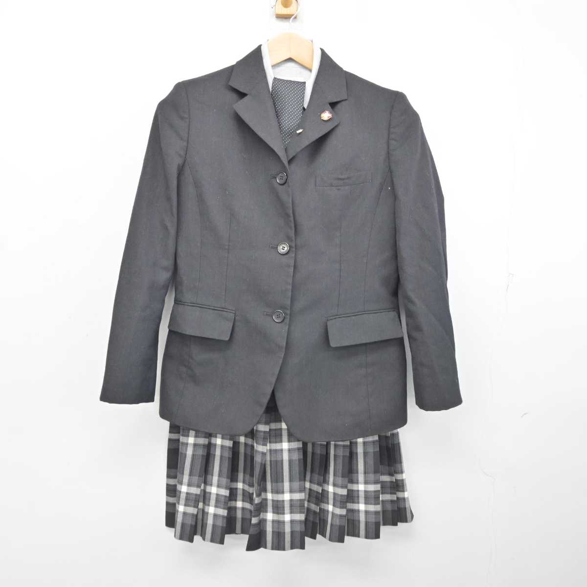 【中古】鹿児島県 鹿児島実業高等学校 女子制服 5点 (ブレザー・シャツ・スカート) sf083571