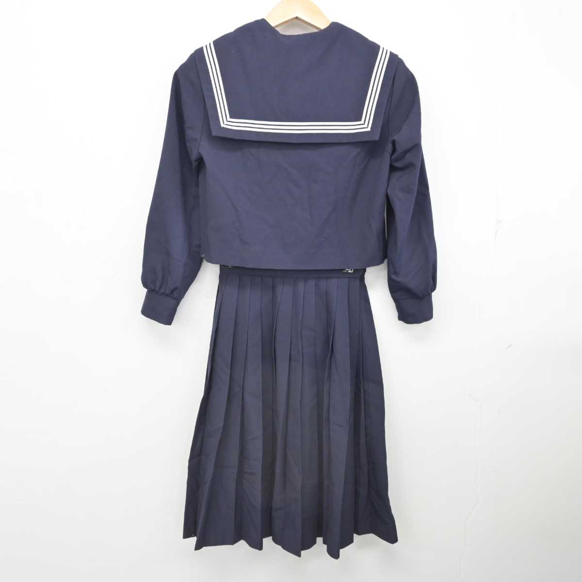 【中古】愛知県 古知野中学校 女子制服 2点 (セーラー服・スカート) sf083636