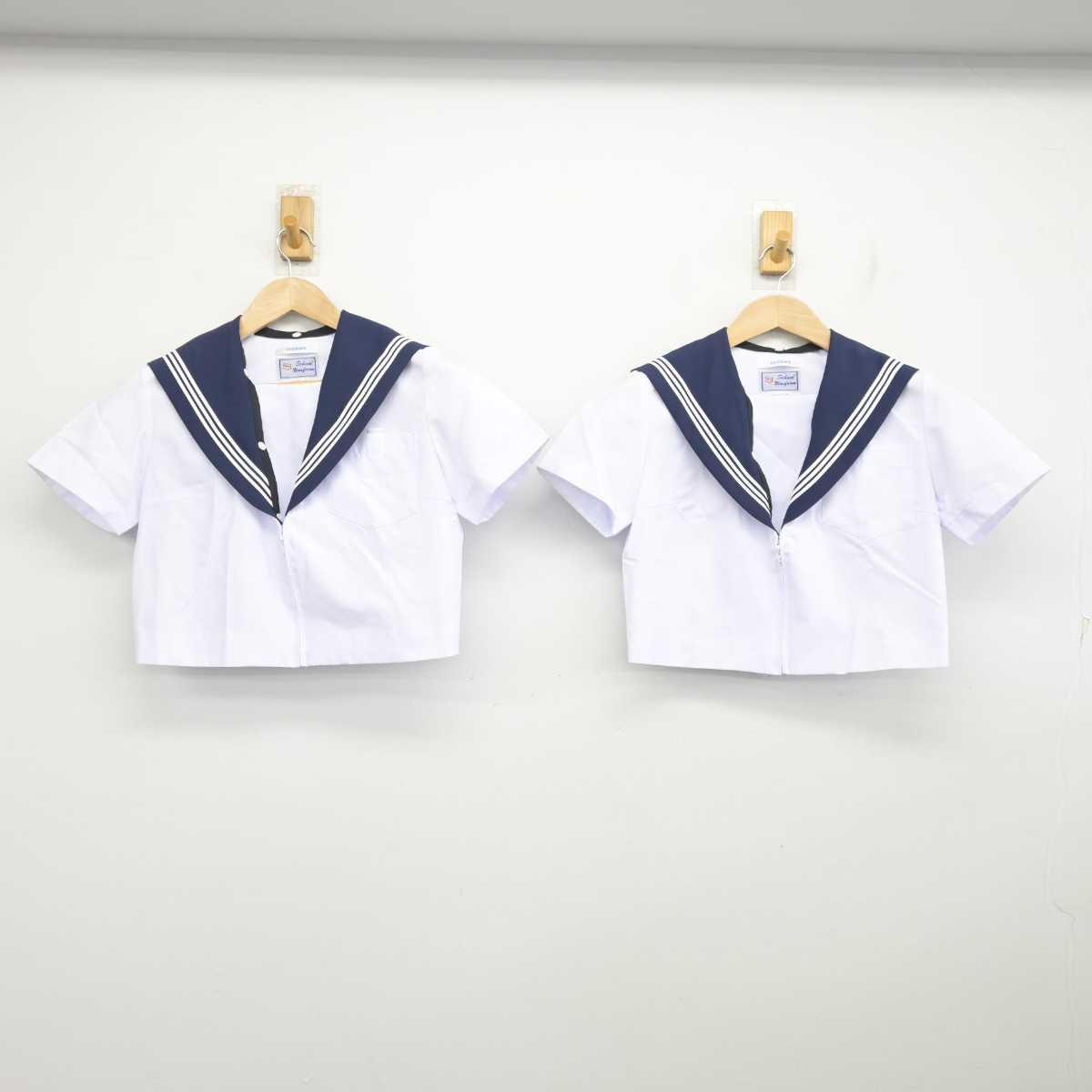 【中古】愛知県 古知野中学校 女子制服 2点 (セーラー服) sf083639