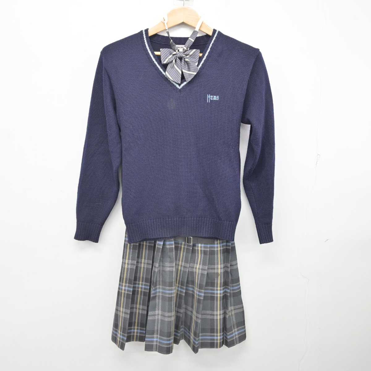 【中古】東京都 拓殖大学第一高等学校 女子制服 3点 (ニット・スカート) sf083648