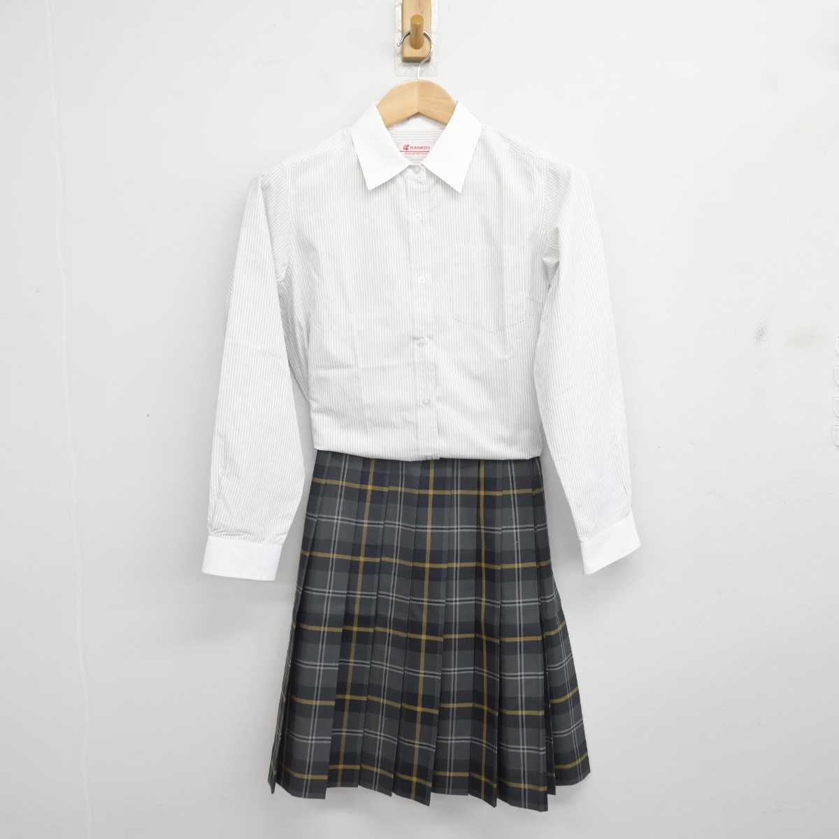 【中古】東京都 桜丘中学校・高等学校 女子制服 3点 (シャツ・スカート) sf083906