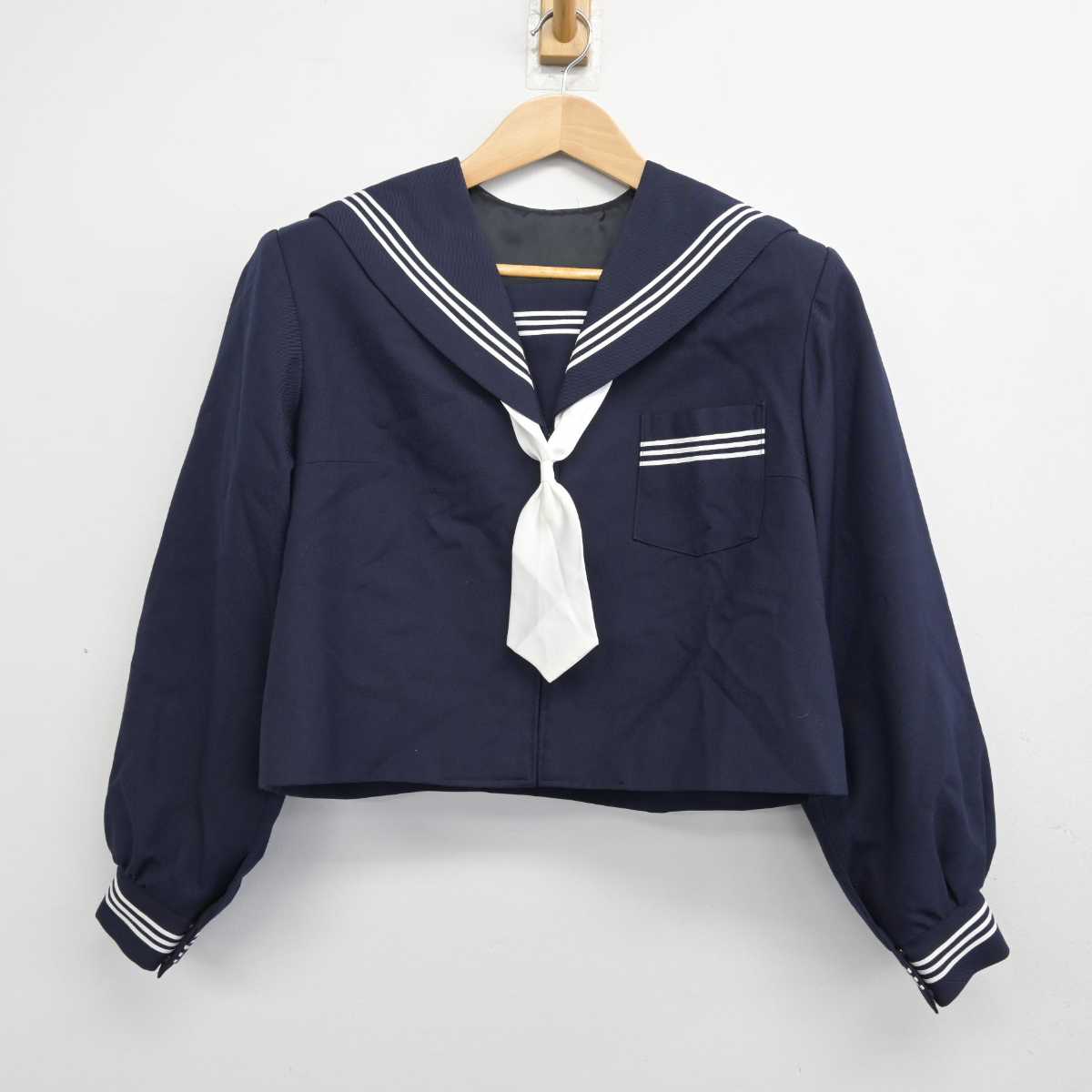 【中古】静岡県 北浜中学校 女子制服 3点 (セーラー服・スカート) sf083943