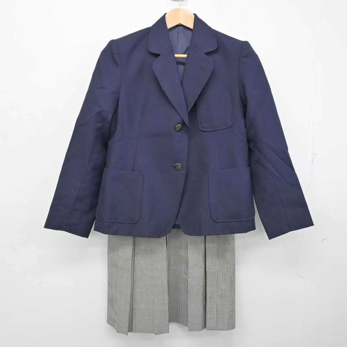 【中古】神奈川県 名瀬中学校 女子制服 3点 (ブレザー・ベスト・スカート) sf083991