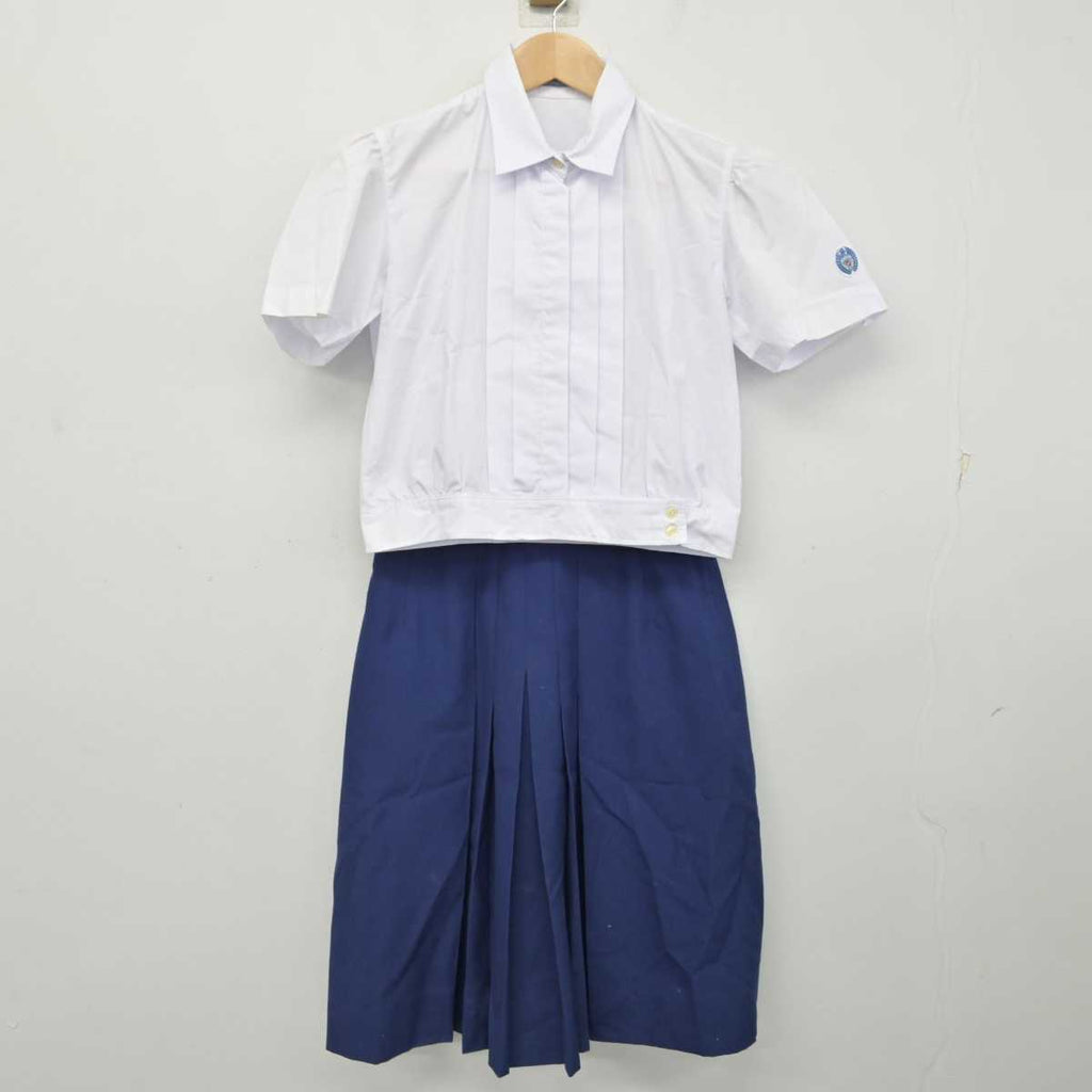 中古】大阪府 四天王寺高等学校/旧制服 女子制服 2点 (ブラウス・スカート) sf084121 | 中古制服通販パレイド