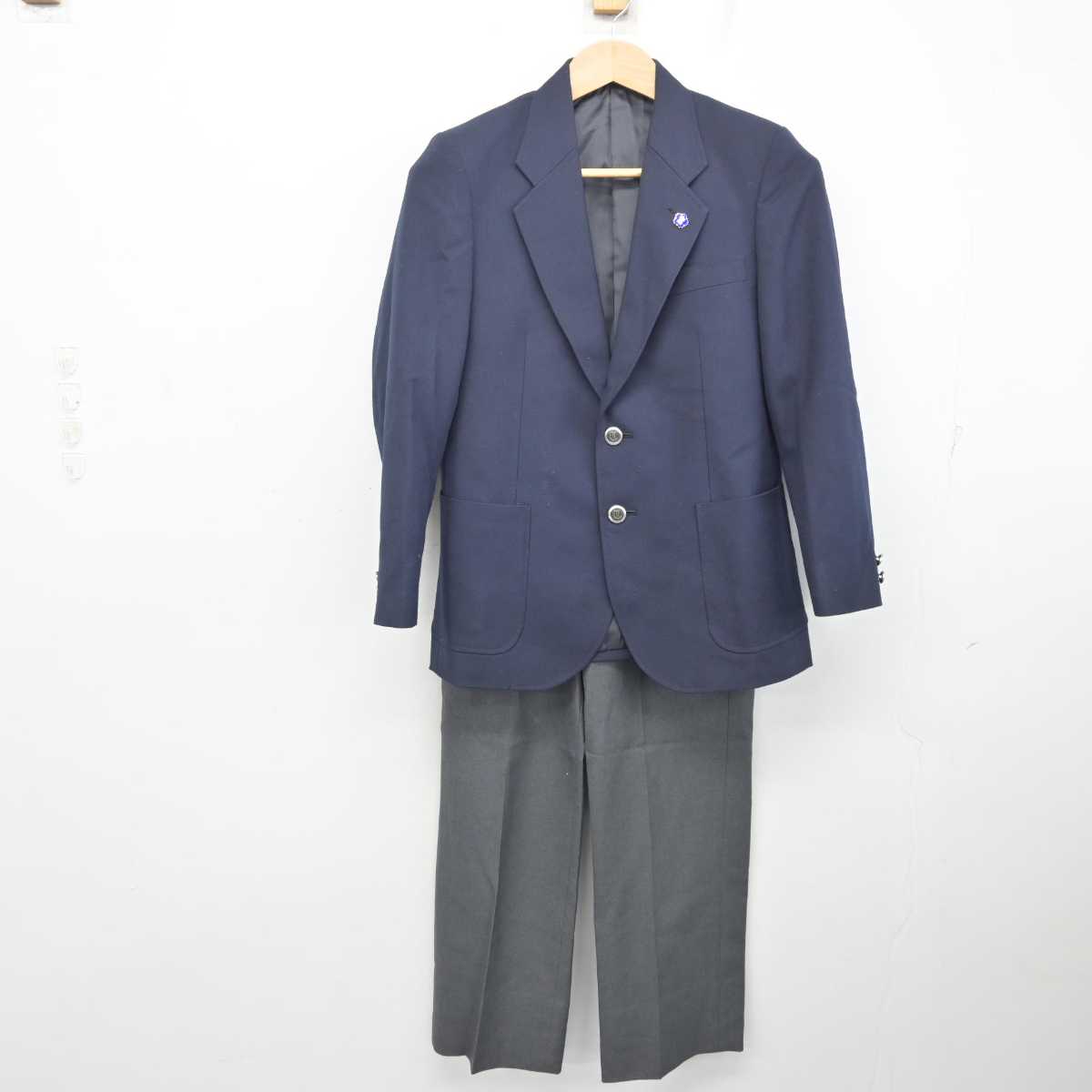 【中古】東京都 寺島中学校 男子制服 4点 (ブレザー・ズボン・ズボン) sf084199