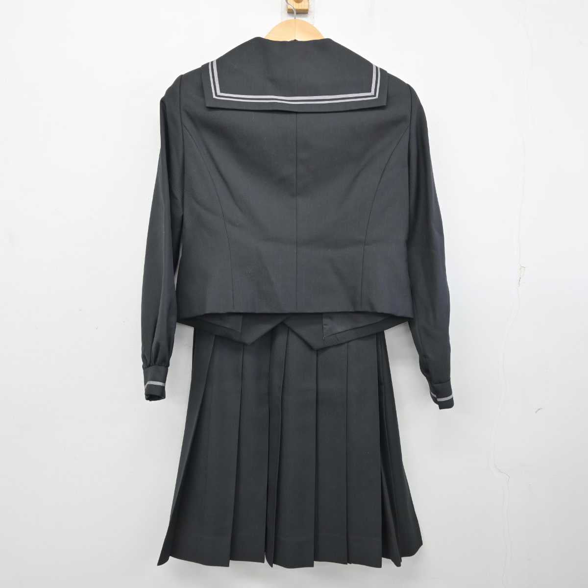 【中古】愛知県 名古屋女子大学中学校 女子制服 3点 (セーラー服・スカート) sf084266