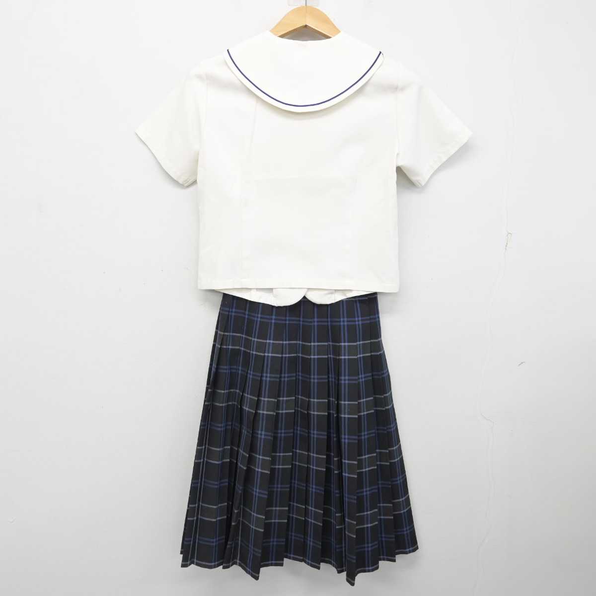 【中古】福岡県 宅峰中学校 女子制服 2点 (セーラー服・スカート) sf084432