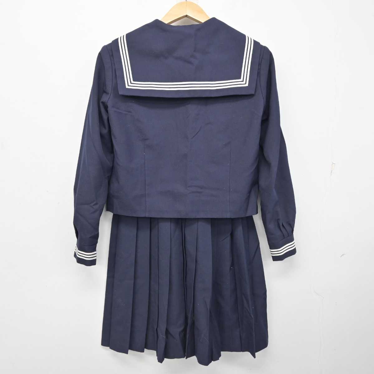 中古】千葉県 高津中学校 女子制服 3点 (セーラー服・スカート 中古】千葉県 高津中学校 女子制服 3点 (セーラー服・スカート